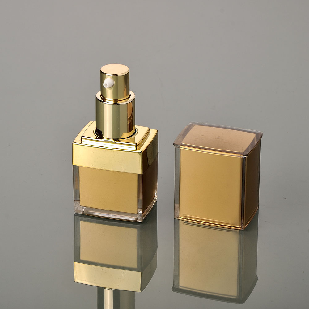 15ml gold square shape acrylic - đánh giá và giá Essence Serum Toner